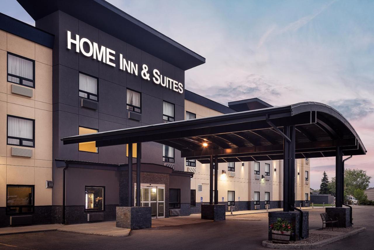 Home Inn & Suites Yorkton Exterior photo